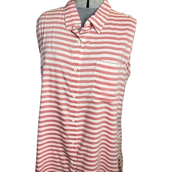 BeachLunchLounge Striped Sleeveless Ana Top - Picture 5 of 8